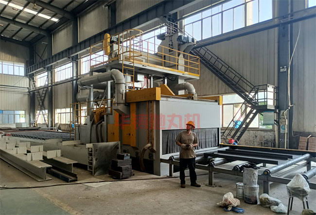 鋼板、鋼結(jié)構(gòu)多功能拋丸清理機(jī)